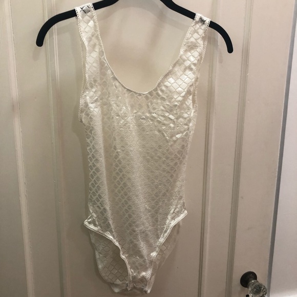 Aimee Bodysuit, White, Diamond Lace XS - Picture 4 of 5